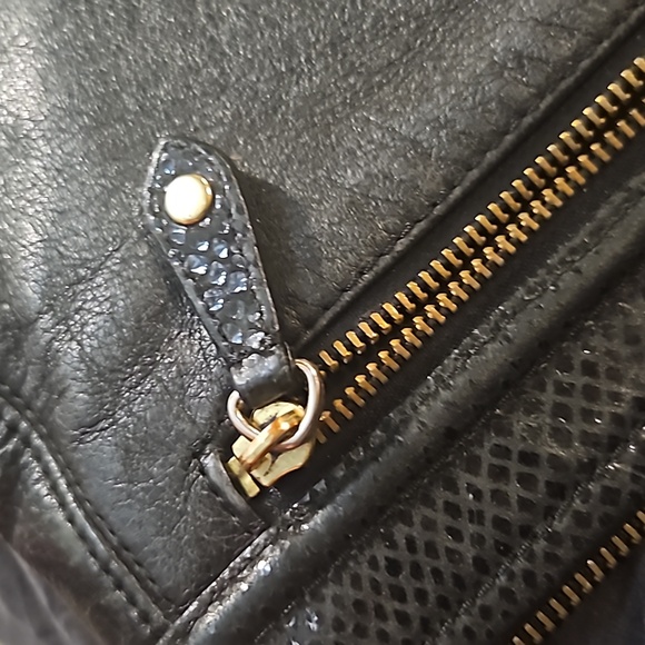 Coach Ashley Black Leather Shoulder Bag - Picture 6 of 13